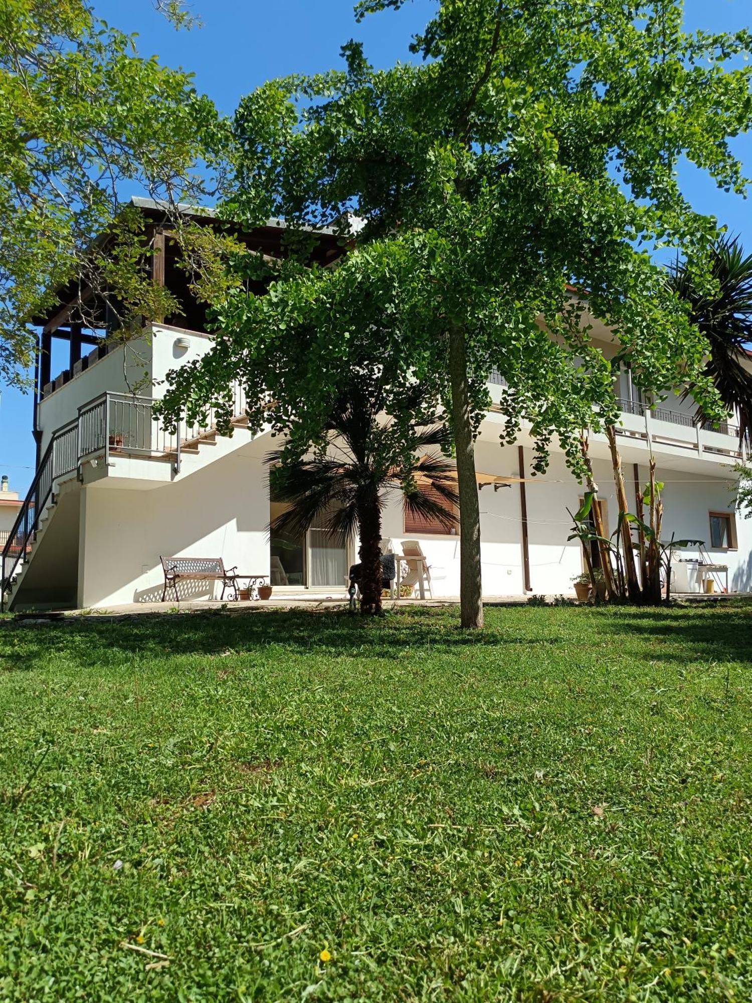La Casa Del Noce Villa Ruffano Exterior foto